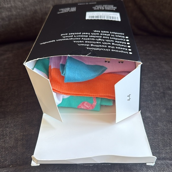 Compression shoes - Picture 4 of 5